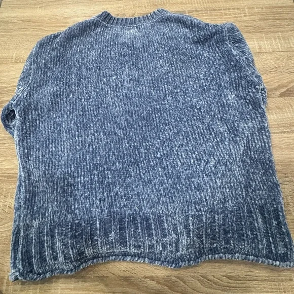 Cynthia Rowley Textured Blue Crewneck Sweater - Picture 6 of 6